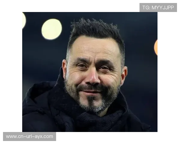 马赛主帅德泽尔比赛后怒斥全队，坦言对表现失望